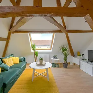 Appartement La Bodeguita : Roissy Cdg, Parc Asterix, Parc Des Expositions, Marly-la-Ville